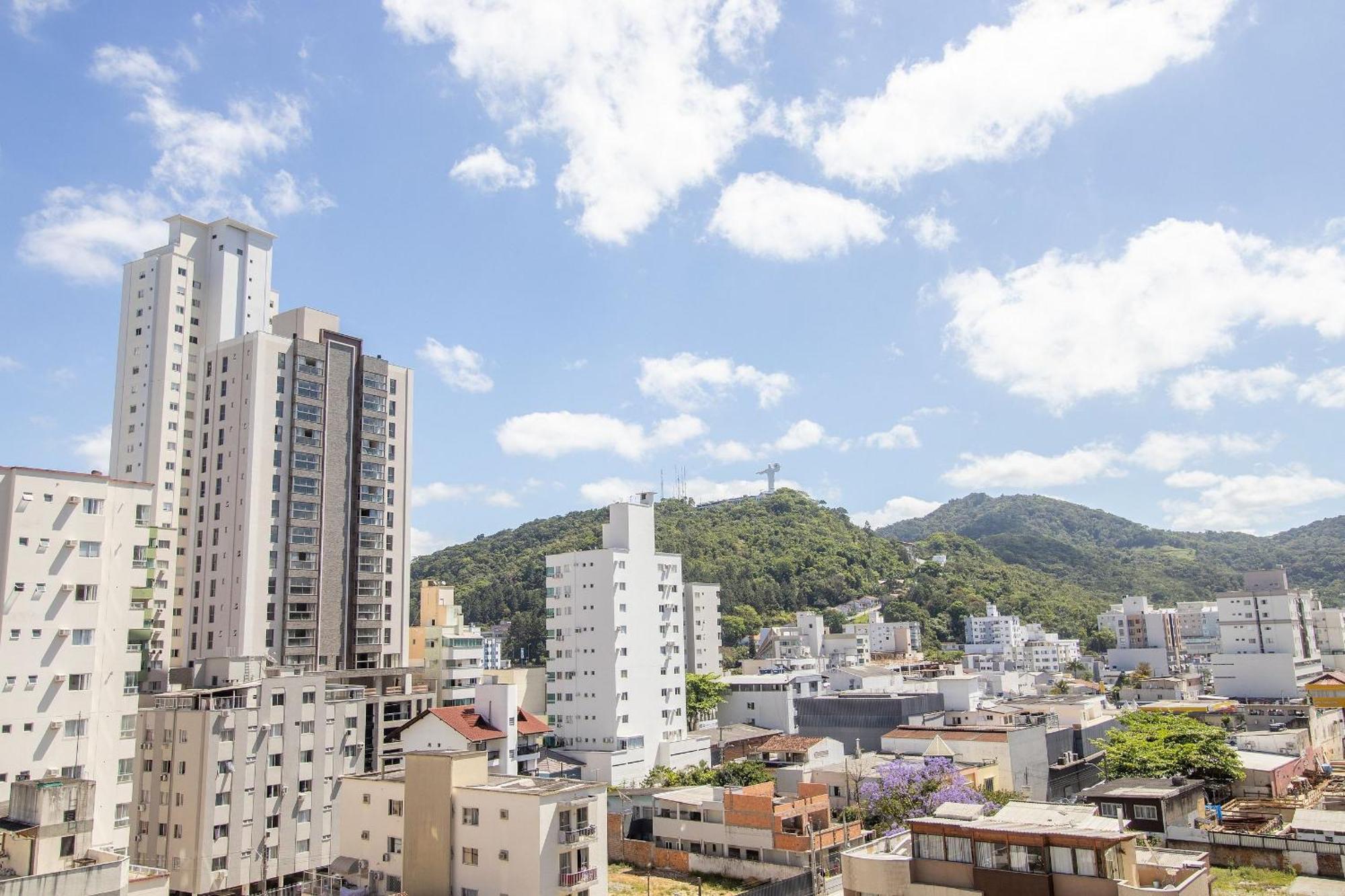Csl61 - Churrasqueira, Climatizado, Sacada, 3 Dorm Apartamento *